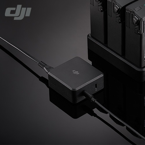 DJI 매빅 3 엔터프라이즈 시리즈 USB-C 전원 어댑터 (100W) Mavic 3 Enterprise Series USB-C Power Adapter (100W)